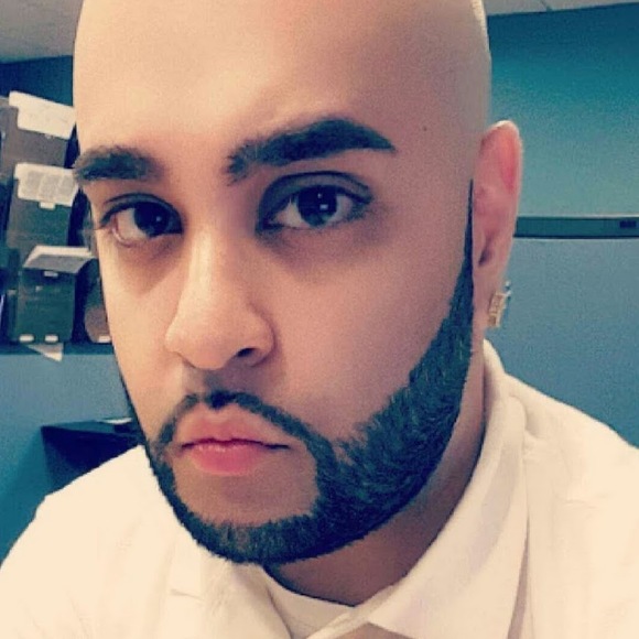 Meet your Posher, Rafael - Picture 1 of 1